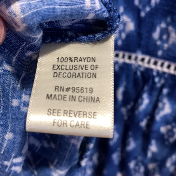 Printed Cap Sleeve Button Down Shirt - Picture 5 of 5